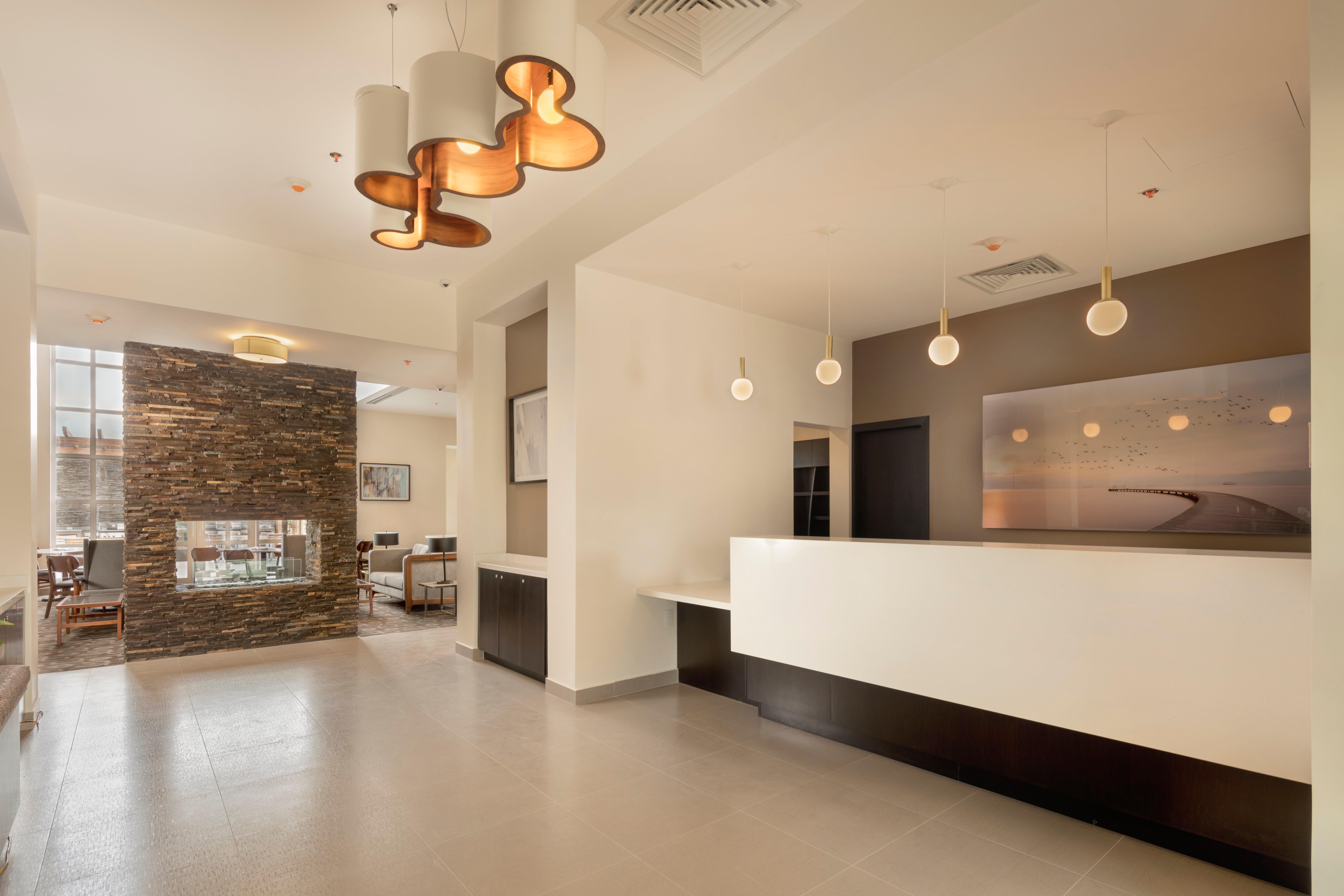 Staybridge Suites Silao By Ihg Eksteriør billede